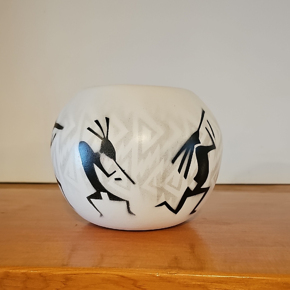 Vintage Navajo Kokopeli Pottery Vase - Hand Painted Southwestern